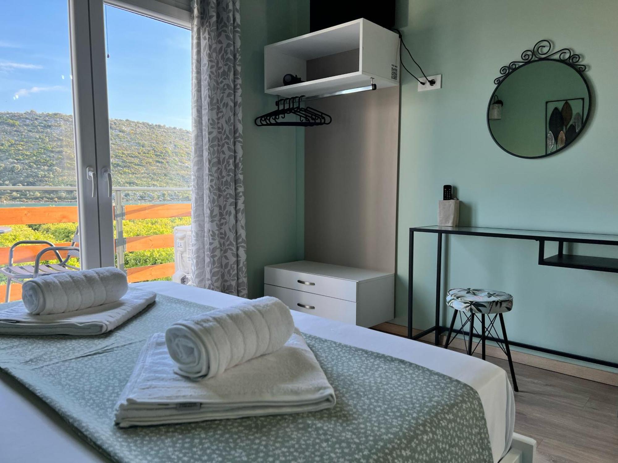 Ktima Klimentini Apartment